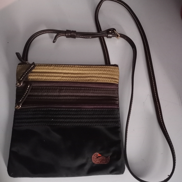 Dooney & Bourke Bags Clearance Priced Dooney And Bourke Crossbody Poshmark